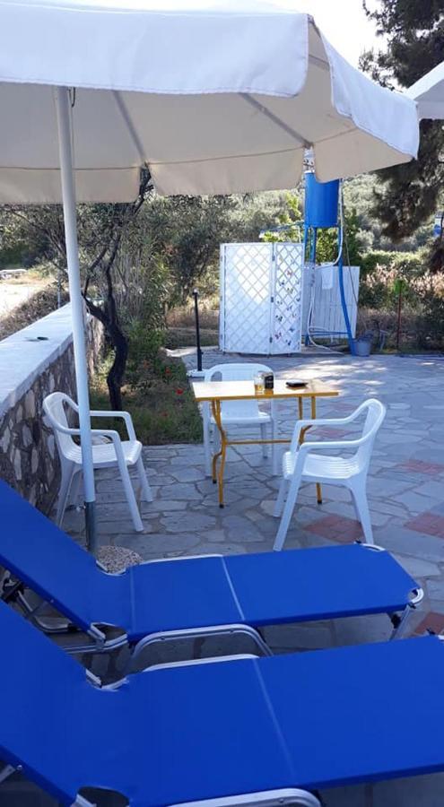 House Kokkalas On The Beach Pyrgadikia Exterior photo