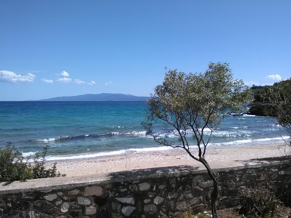 House Kokkalas On The Beach Pyrgadikia Exterior photo